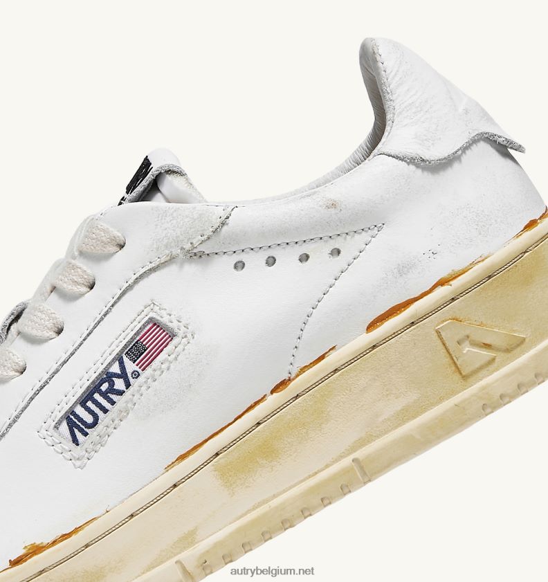 6ZFBPZ261 Dallas lage vintage sneakers met lijmafwerking in leer wit Autry vrouwen