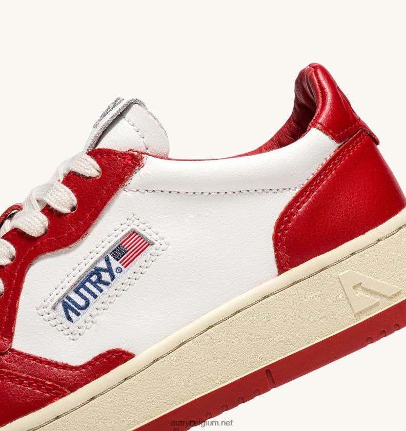 6ZFBPZ176 tweekleurige medaillewinnaar lage sneakers in leer wit en rood Autry vrouwen
