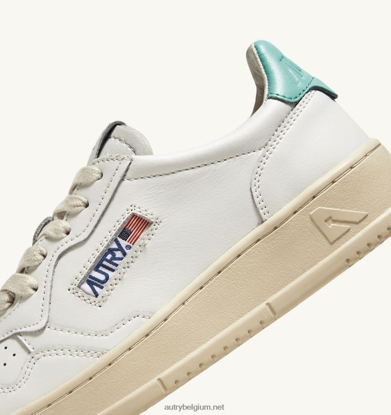 6ZFBPZ186 medaillewinnaar lage sneakers in leer wit en turkoois Autry vrouwen