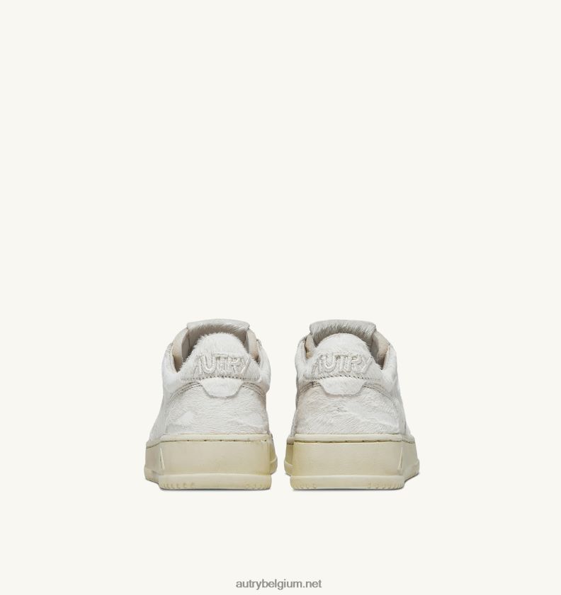 6ZFBPZ220 medaillewinnaar lage sneakers in wit ponyhuid Autry vrouwen